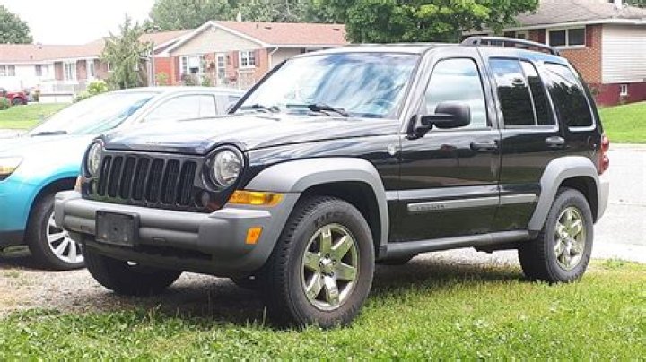 Can a 2008 Jeep Liberty tow?