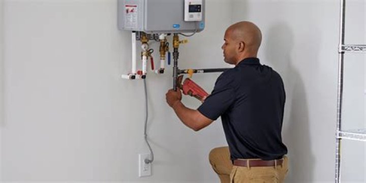 Does RV water heater need propane?