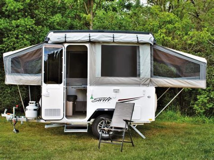 How big is a Jayco 806 tent trailer?