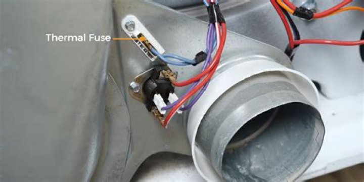 How do you check a thermostat fuse?