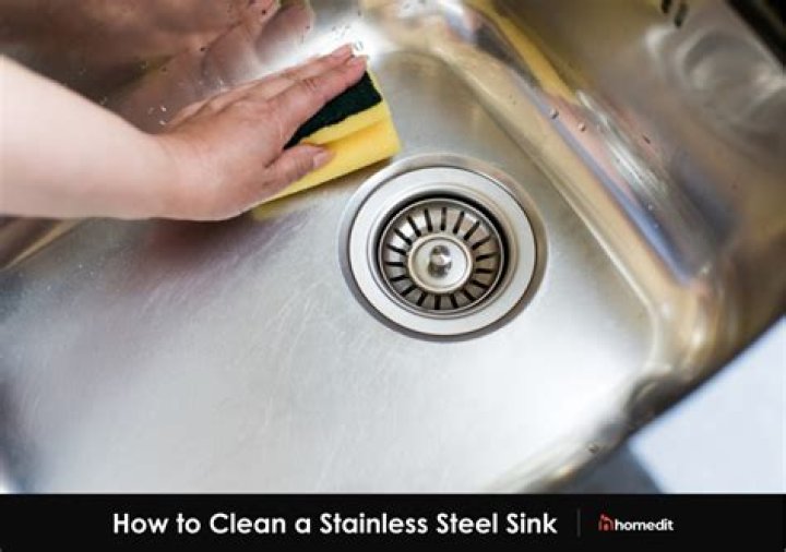 How do you clean a Vigo stainless steel sink
