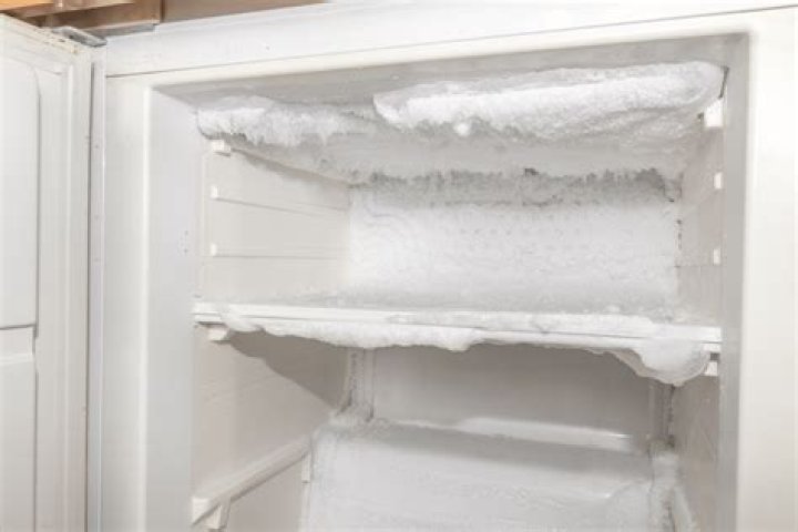 How do you fix a freezer that is frosting up?
