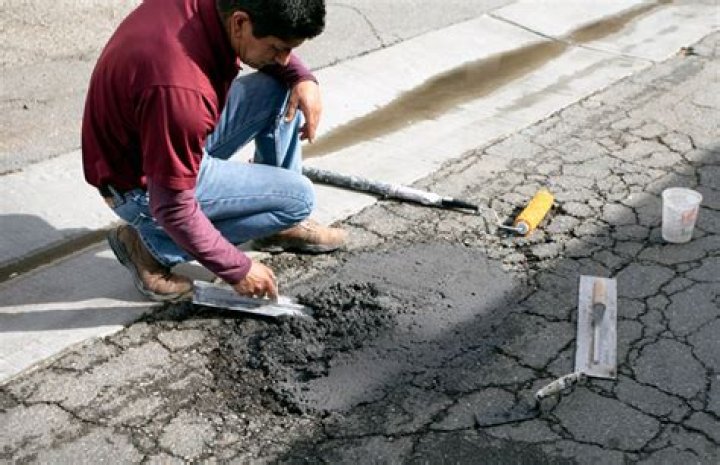 How do you repair sakrete asphalt
