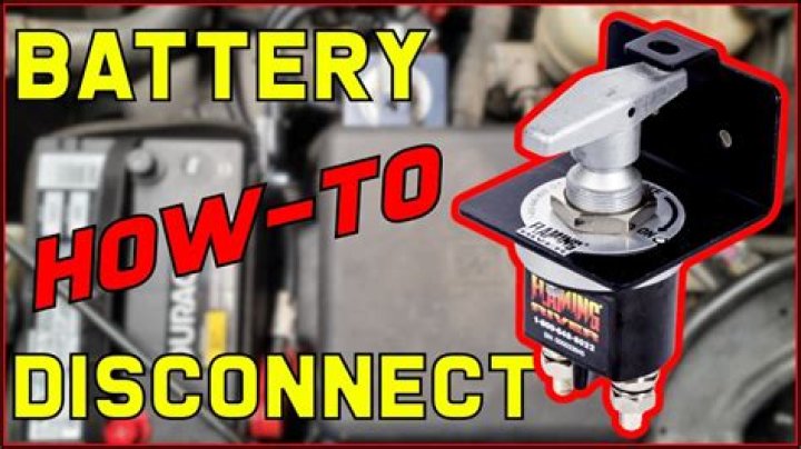 How does a battery disconnect switch on an RV work?