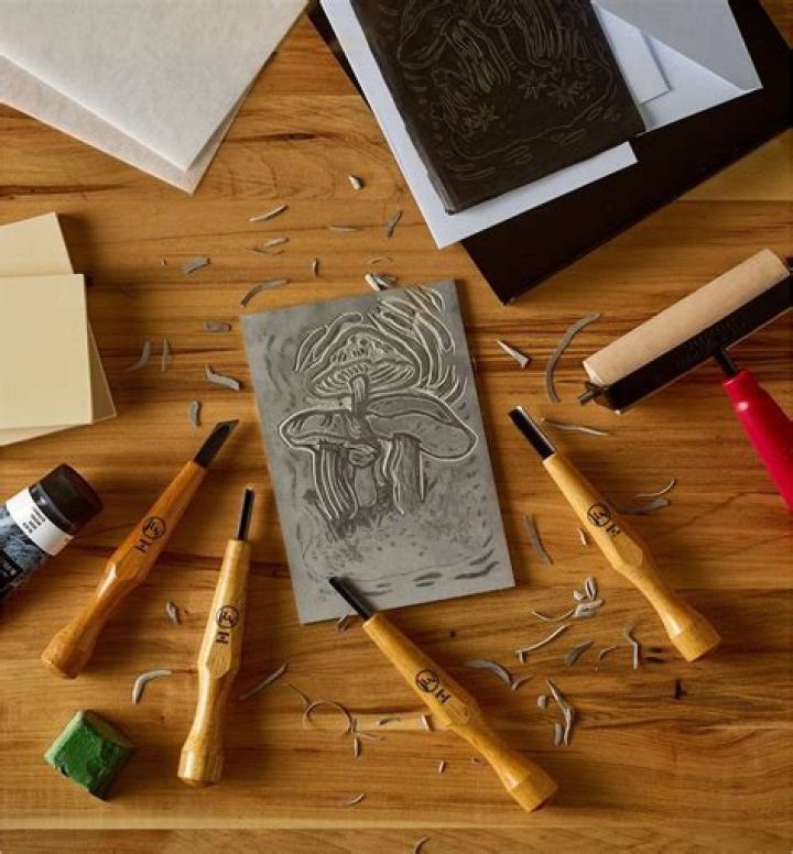 How is linoleum manufactured