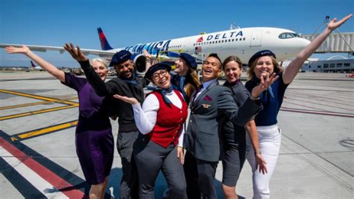 How many people become a Delta flight attendant
