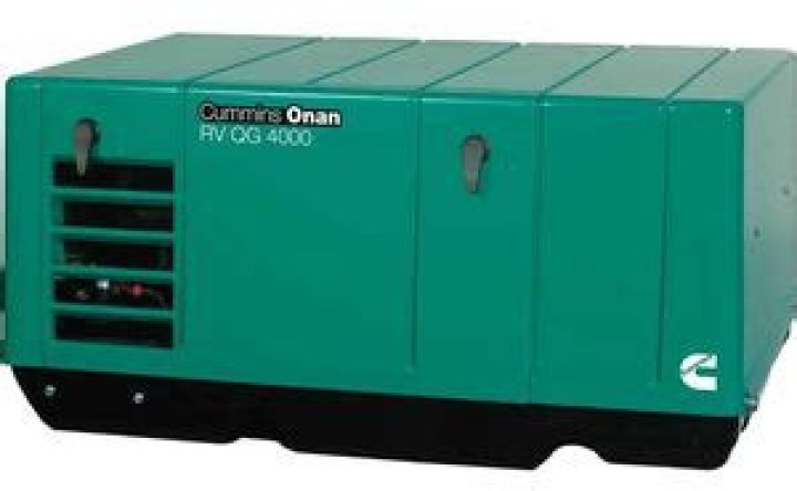 How much oil does an Onan 4000 generator take?