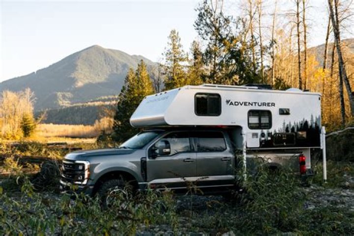 How tall is the 2014 Adventurer camper truck?