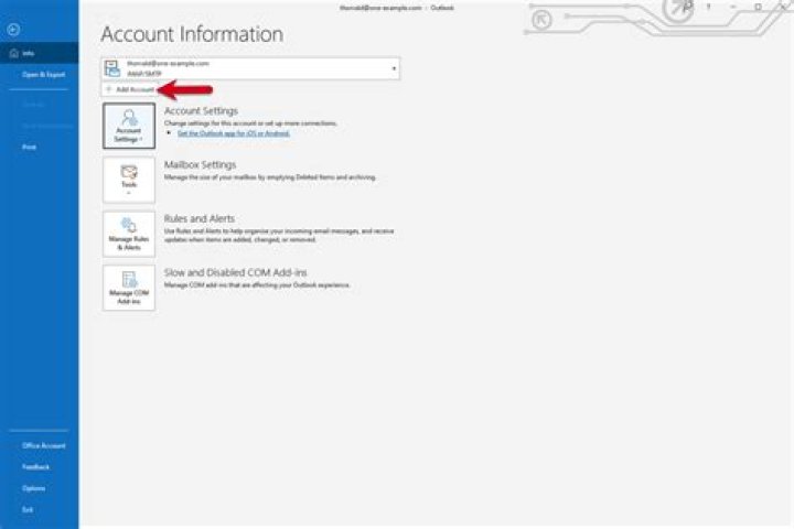 How to set up Microsoft Outlook in 2007?
