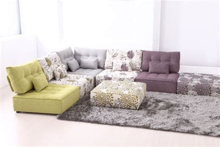 Modular sofas for small spaces
