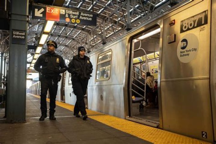 Question: How Fast Do Subways Go In Nyc