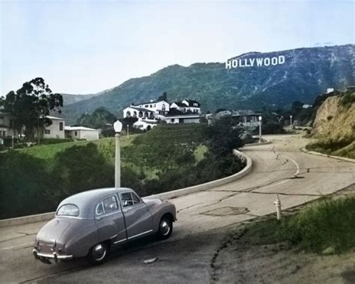 Quick Answer: How To Get To The Hollywood Sign By Car