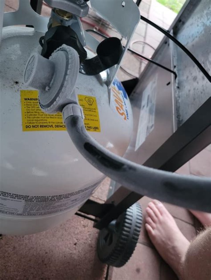 Should you be able to smell propane at the tank?