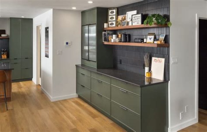 What are cabinet boxes made of