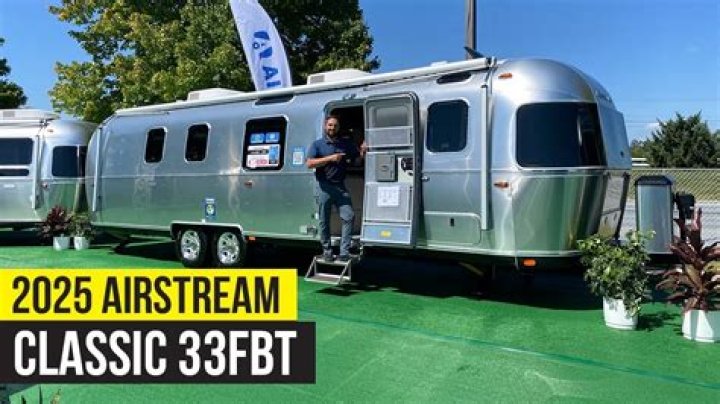 What are the features of an Airstream Land Yacht?