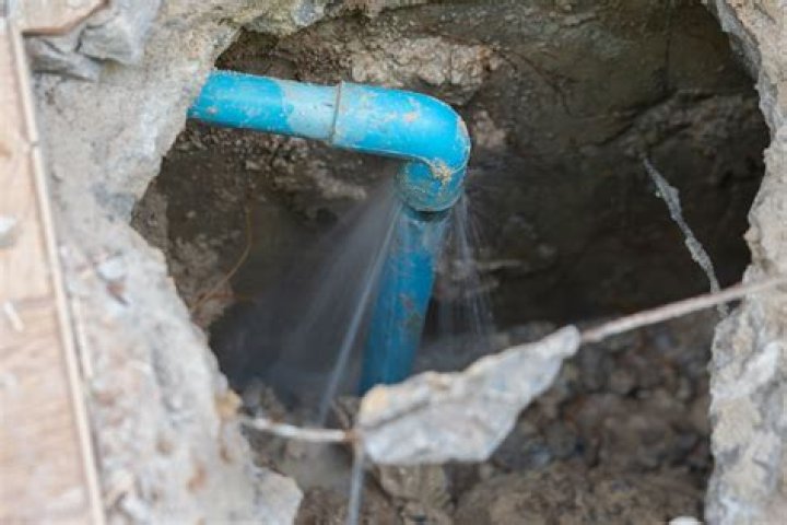 What can I use to plug a water leak?