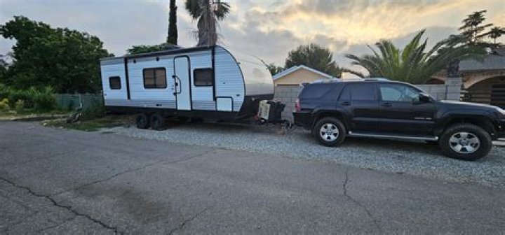 What kind of RV does travel Supreme have?