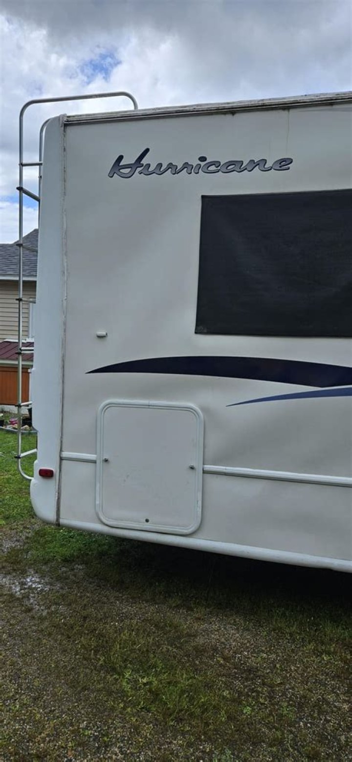 Where can I buy a 1999 Hurricane RV?