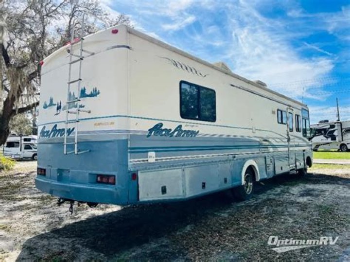 Where can I buy a 2000 Fleetwood pace Arrow?