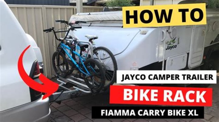 Why does the window on my Jayco journey need to be replaced?
